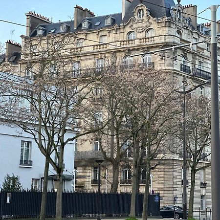 Prestige A Paris Luxe, Calme Et Proche Tour Eiffel Et Champs-Elysees Exteriér fotografie