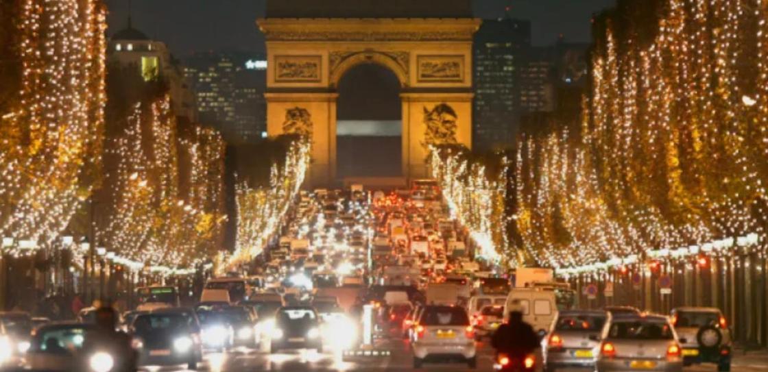 Prestige A Paris Luxe, Calme Et Proche Tour Eiffel Et Champs-Elysees Exteriér fotografie